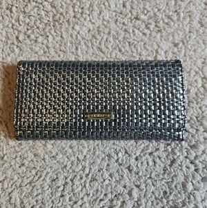 Liz Claiborne Metallic Woven Clutch Wallet Silver